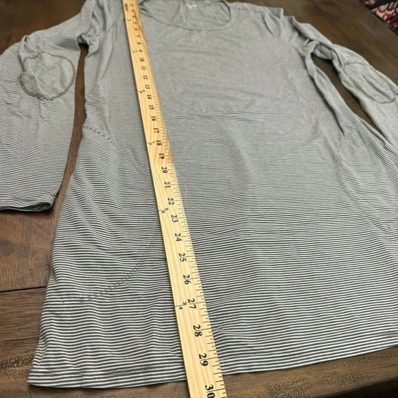 Excellent condition Toad & Co Swifty Tunic. Size Med. Dark green white stripe. - Picture 5 of 8